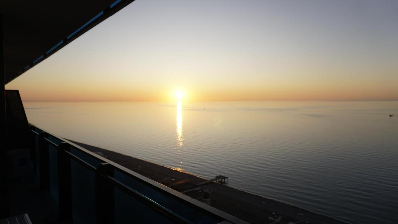 Diamond Apartment Batumi Bagian luar foto